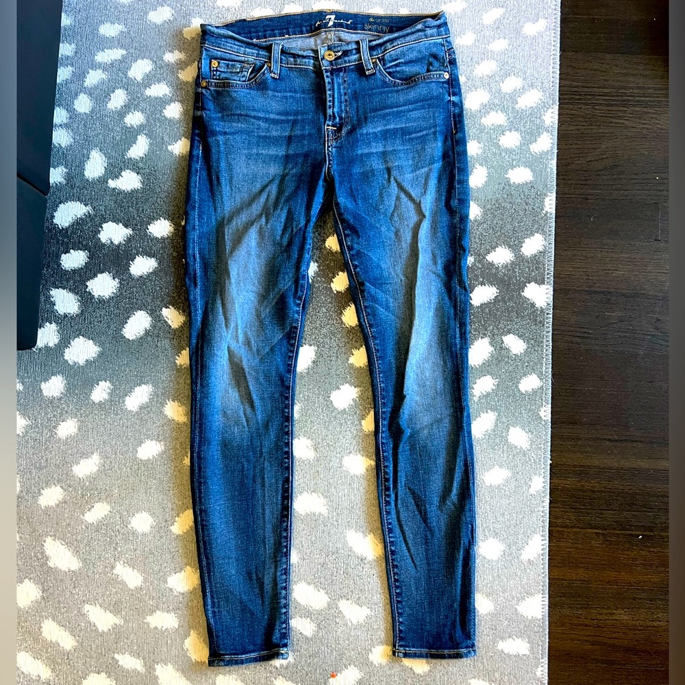 7 For All Mankind “The Ankle Skinny” Jean size 29